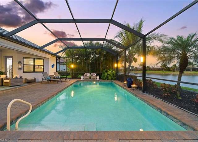 Property at 2059 Antigua Ln, Naples, FL 34120, 4 beds, 2 baths