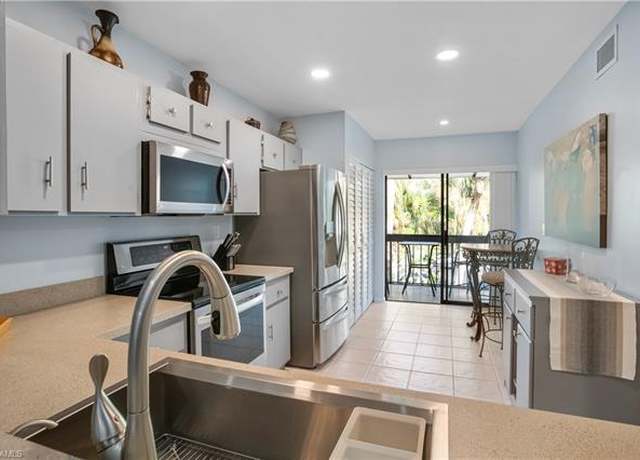 Property at 1814 Kings Lake Blvd #203, Naples, FL 34112, 2 beds, 2 baths