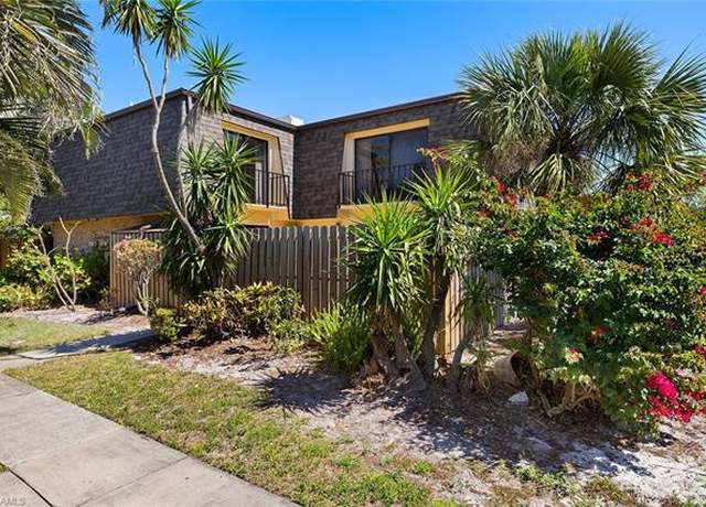 Property at 5544 Malt Dr #2, Fort Myers, FL 33907, 2 beds, 2 baths