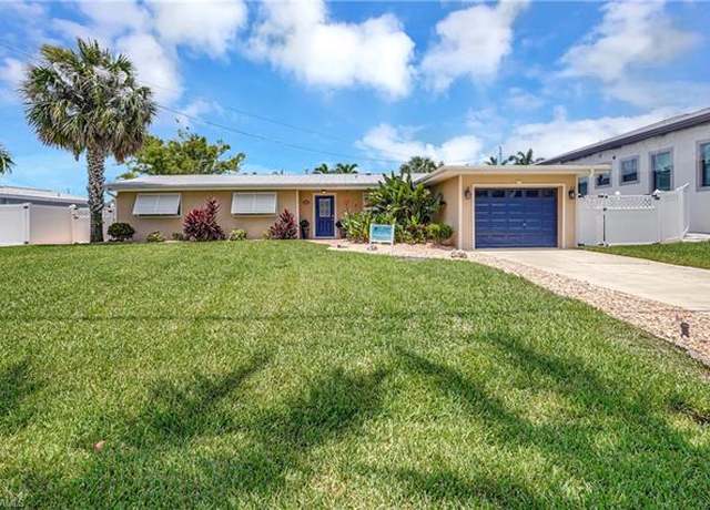 Property at 1105 Lenox Ct, Cape Coral, FL 33904, 3 beds, 2 baths