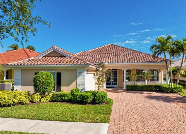 Property at 8013 Wilfredo Ct, Naples, FL 34114, 4 beds, 3.5 baths