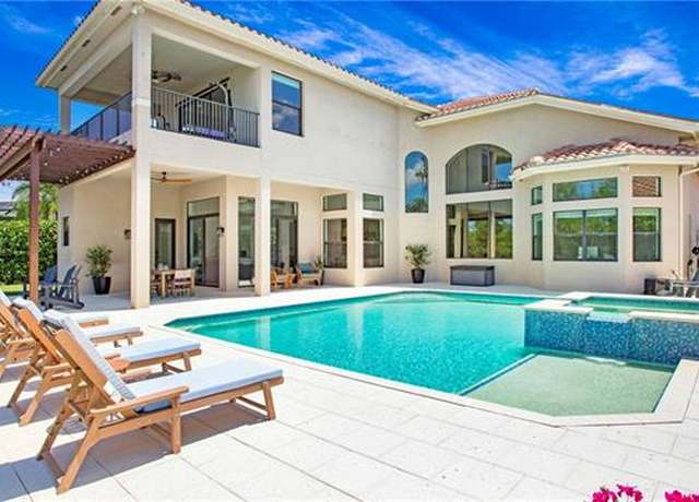 Property at 2954 Cinnamon Bay Cir, Naples, FL 34119, 5 beds, 5.5 baths