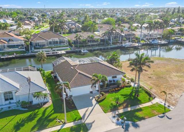 Property at 515 Bradford Ct, Marco Island, FL 34145, 3 beds, 2 baths
