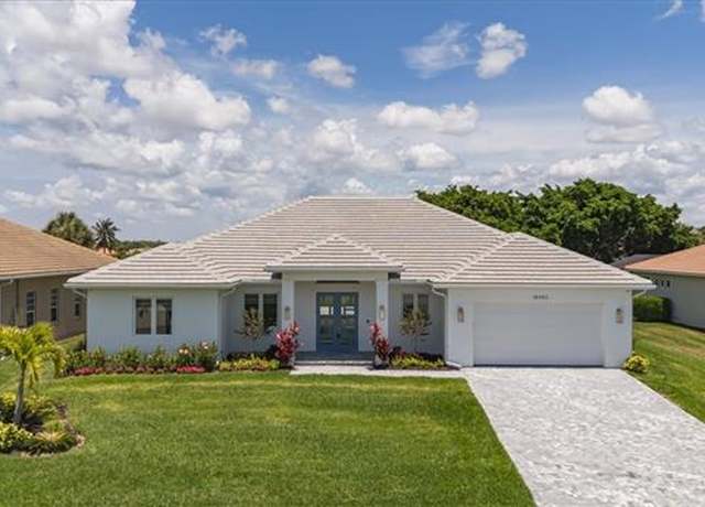 Property at 18450 Royal Hammock Blvd, Naples, FL 34114, 3 beds, 3.5 baths
