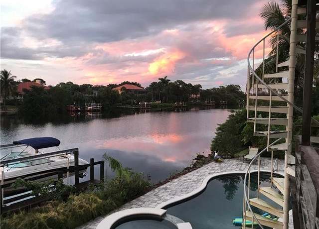 Property at 3766 Riviera Cir, Bonita Springs, FL 34134, 5 beds, 3.5 baths
