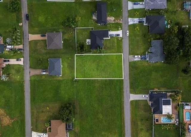 Property at 1415 NE 21st Pl, Cape Coral, FL 33909