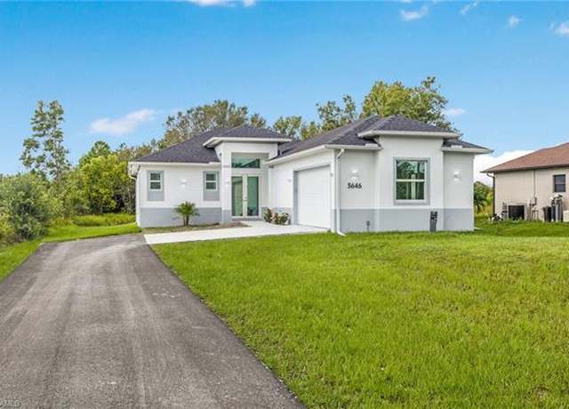 Property at 3646 70th Ave NE, Naples, FL 34120, 3 beds, 2 baths