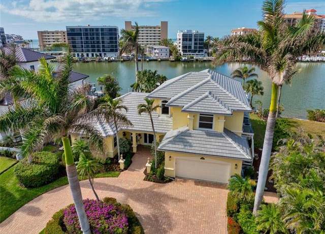 Property at 125 Conners Ave, Naples, FL 34108, 4 beds, 4 baths