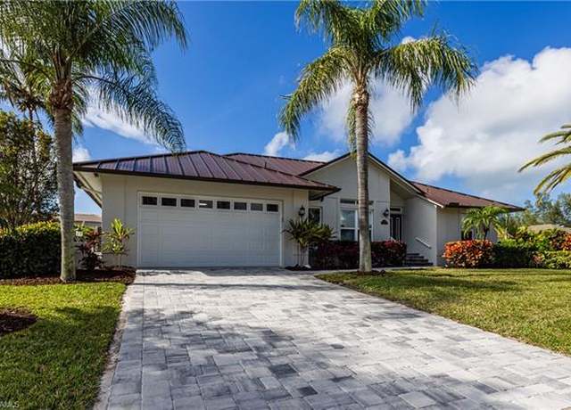 Property at 701 Tigertail Ct, Marco Island, FL 34145, 3 beds, 2 baths