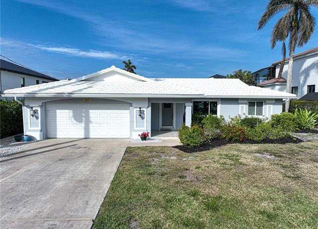 Property at 225 3rd St, Bonita Springs, FL 34134, 2 beds, 2 baths