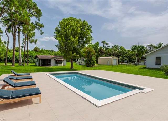 Property at 5339 Myrtle Ln, Naples, FL 34113, 3 beds, 2 baths