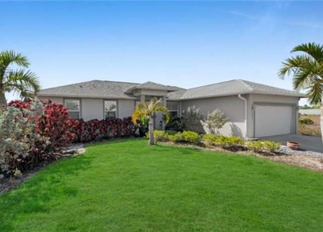 Property at 3045 Everglades Blvd N, Naples, Fl 34120, 3 beds, 2 baths
