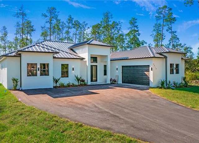 Property at 3518 2nd Ave SE, Naples, FL 34117, 4 beds, 3 baths
