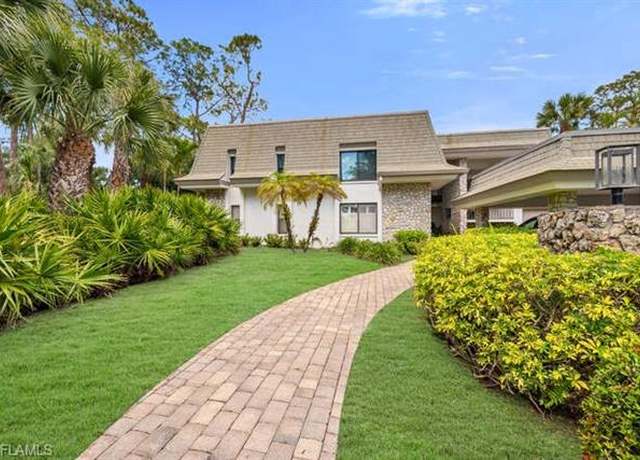 Property at 711 Wildwood Ln #711, Naples, FL 34105, 3 beds, 2 baths