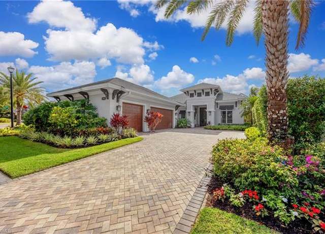 Property at 6884 Leeward Way, Naples, FL 34109, 3 beds, 3.5 baths