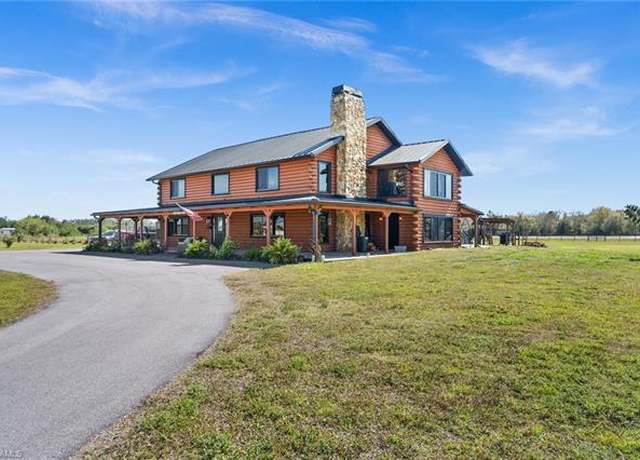 Property at 3040 Trail Dairy Cir, North Fort Myers, FL 33917, 4 beds, 3 baths