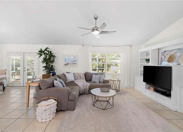 Property at 9838 Country Oaks Dr, Fort Myers, FL 33967, 3 beds, 2 baths