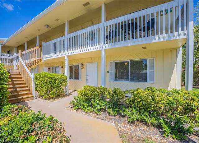 Property at 4605 Bayshore Dr Unit G6, Naples, FL 34112, 2 beds, 2 baths