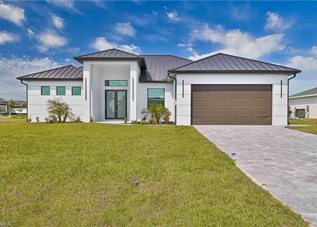 Property at 900 NW 12th Pl, Cape Coral, FL 33993, 3 beds, 2 baths