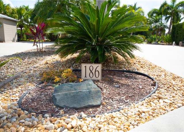 Property at 10216 Yellowtop Trl, Fort Myers, FL 33905