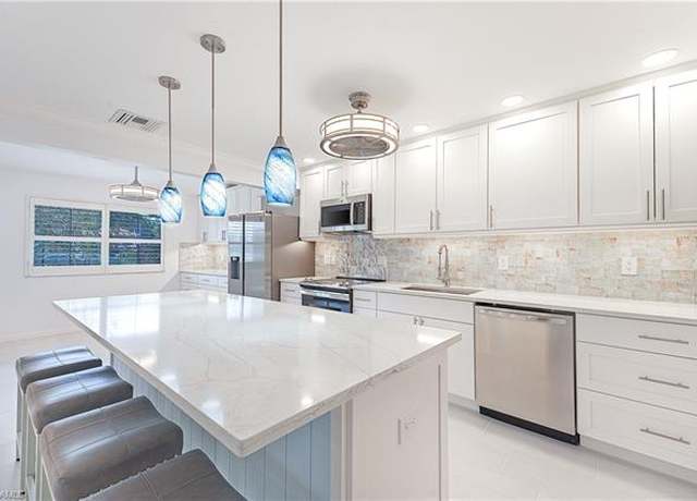 Property at 27771 Hacienda East Blvd Unit 223D, Bonita Springs, FL 34135, 2 beds, 2.5 baths