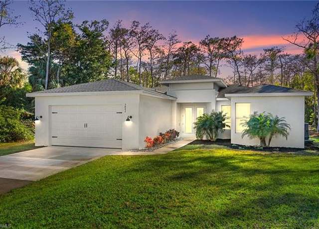 Property at 5862 Lancewood Way, Naples, FL 34116, 3 beds, 2 baths
