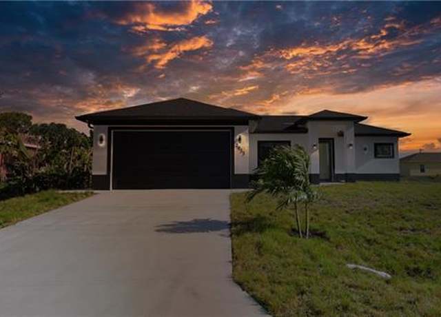 Property at 2933 20th St SW, Lehigh Acres, FL 33976, 4 beds, 2 baths