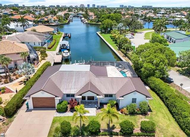 Property at 400 S Barfield Dr, Marco Island, FL 34145, 5 beds, 3 baths