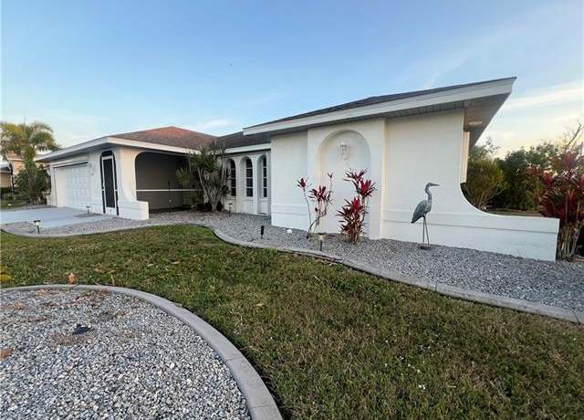 Property at 224 SW 47th St, Cape Coral, FL 33914, 4 beds, 2 baths