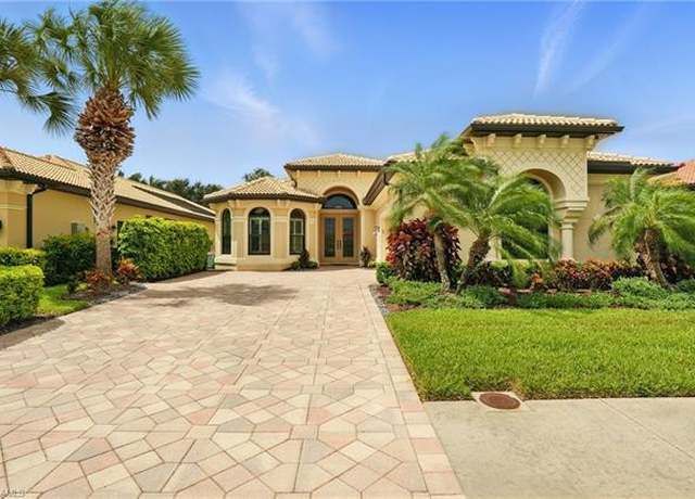 Property at 23484 Sanabria Loop, Bonita Springs, FL 34135, 3 beds, 2.5 baths