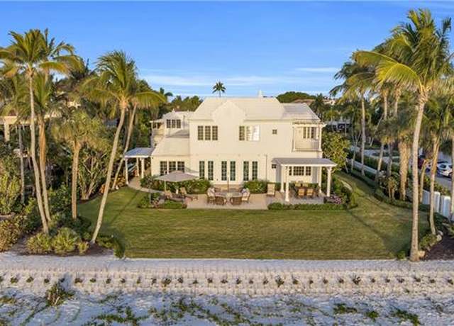 Property at 23 6th Ave N, Naples, FL 34102, 6 beds, 6.5 baths