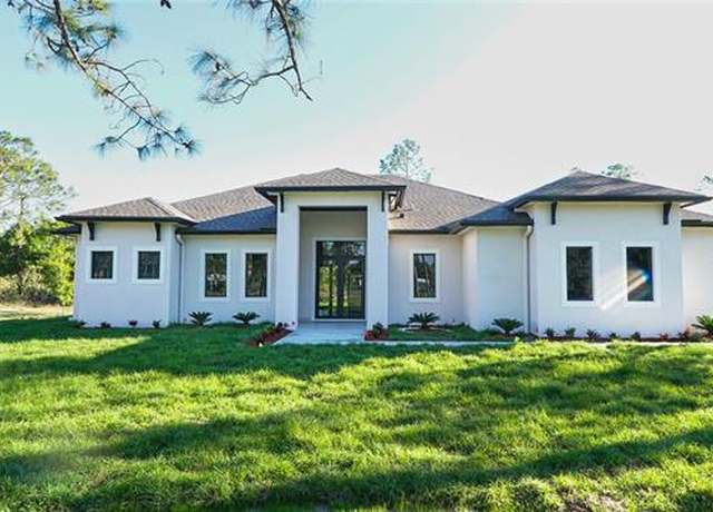 Property at 2660 56th Ave NE, Naples, FL 34120, 3 beds, 2 baths