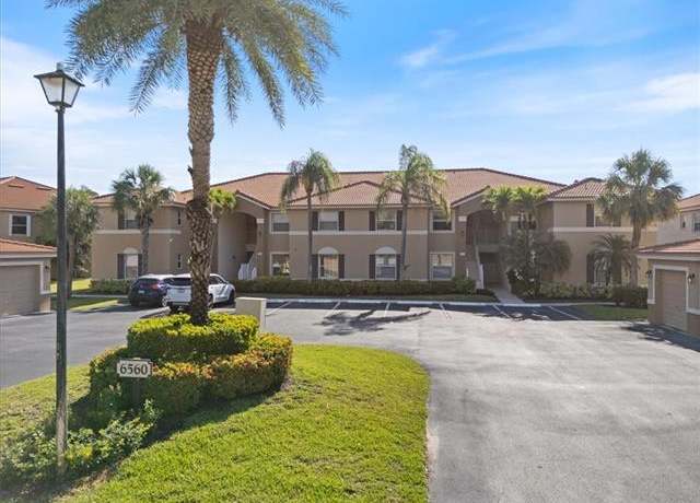 Property at 6560 Huntington Lakes Cir #102, Naples, FL 34119, 2 beds, 2 baths