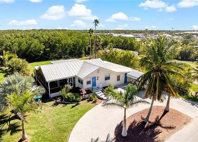 Property at 306 Copeland Ave N, Everglades City, FL 34139, 2 beds, 2 baths