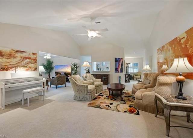 Property at 203 Via Perignon Unit 2-4, Naples, FL 34119, 2 beds, 2.5 baths