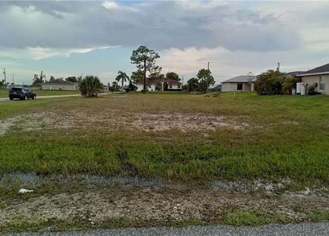 Property at 504 NE 16th Ter, Cape Coral, FL 33909