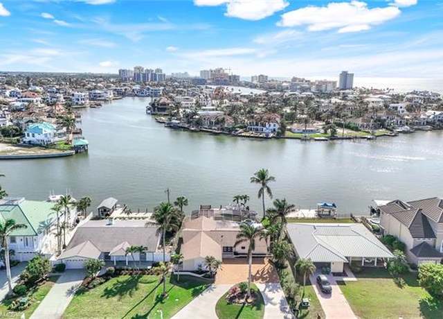 Property at 232 Conners Ave, Naples, FL 34108, 2 beds, 2 baths