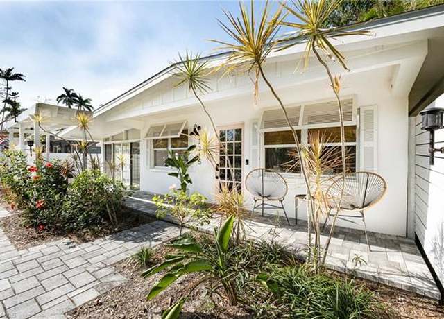Property at 1315 Frank Whiteman Blvd, Naples, FL 34103, 2 beds, 1 bath