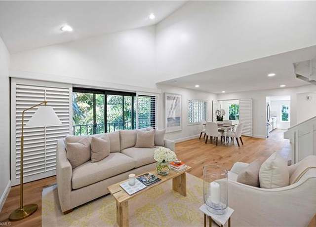 Property at 375 8th Ave S Unit D, Naples, FL 34102, 3 beds, 3 baths