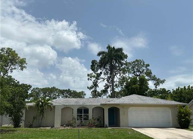 Property at 4620 Parrot Ave, Naples, FL 34104, 3 beds, 2 baths