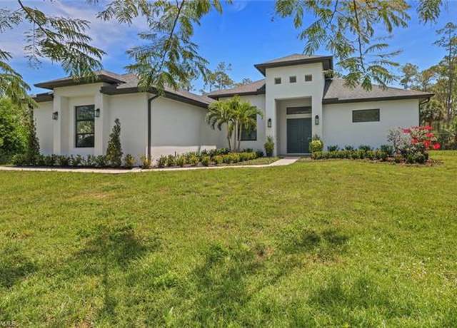 Property at 1340 Logan Blvd S, Naples, FL 34116, 4 beds, 2 baths