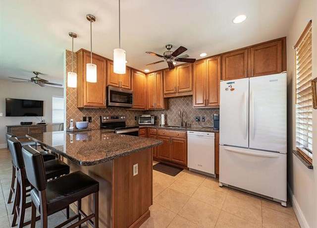 Property at 1400 Pompei Ln #2, Naples, FL 34103, 2 beds, 2 baths