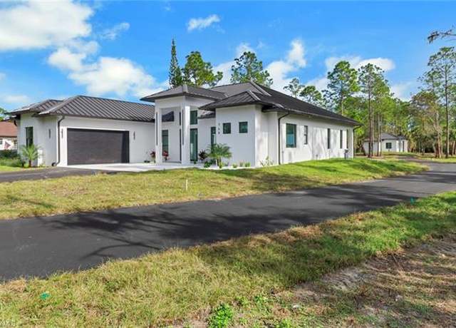Property at 368 14th St SE, Naples, FL 34117, 4 beds, 3 baths