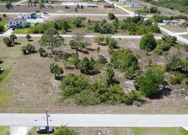 Property at 912 Mercury Ave S, Lehigh Acres, FL 33974
