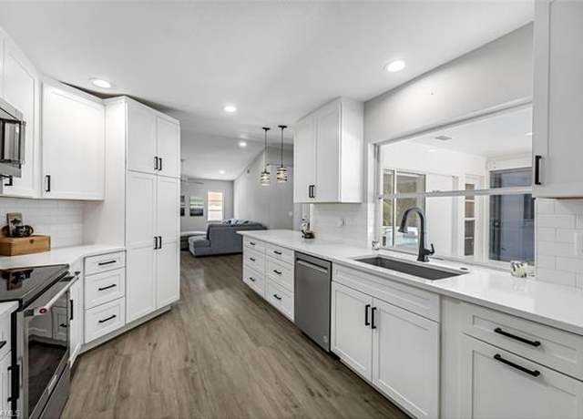 Property at 10268 Boca Cir, Naples, FL 34109, 3 beds, 2 baths