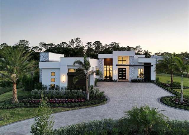 Property at 3054 Ravenna Ave, Naples, FL 34120, 4 beds, 5 baths