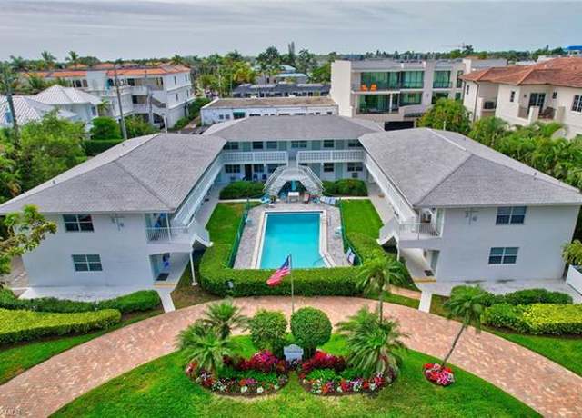 Property at 550 4th Ave S #9, Naples, FL 34102, 2 beds, 1 bath
