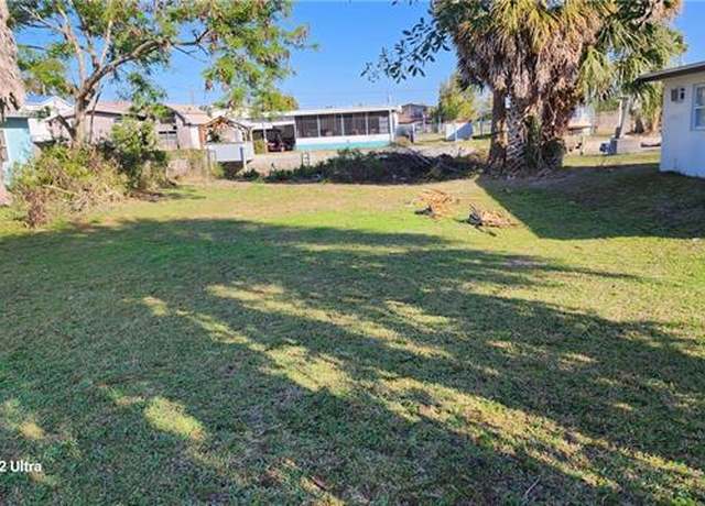 Property at 6837 Sanderling Ln, Hudson, FL 34667