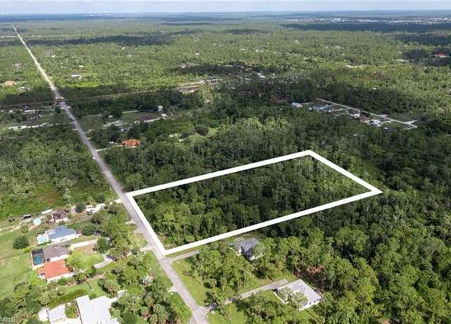 Property at 2543 12th Ave NE, Naples, FL 34120