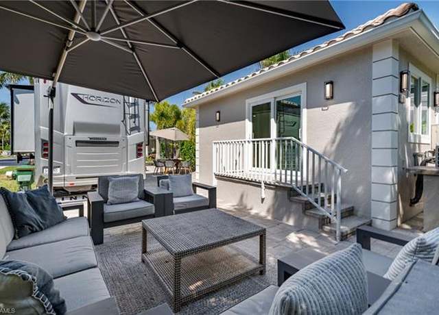 Property at 13478 Ladyfish Ln, Naples, FL 34114